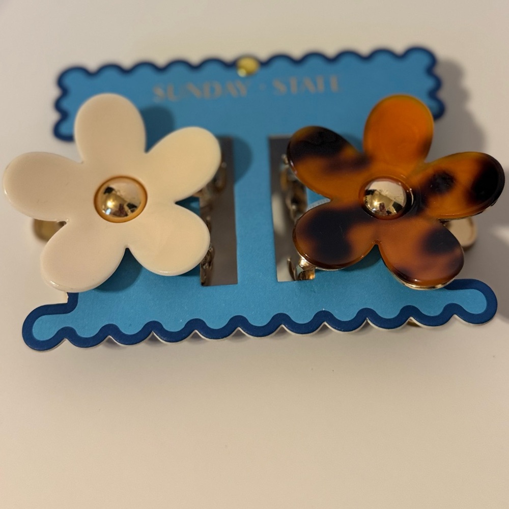 Big Acrylic Claw Flower Hair Clips Cream &Tortoiseshell NWT! - Picture 8 of 12